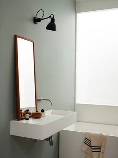 Blissful Corners: Ba