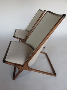 A Pair of Ward Benne