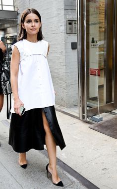 white shirt, mirosla