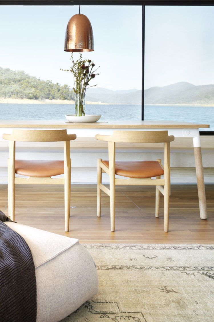 modern-boat-house-pipkorn-kilpatrick-gessato-10