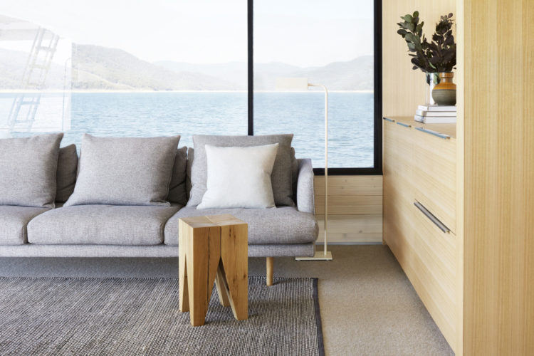 modern-boat-house-pipkorn-kilpatrick-gessato-15